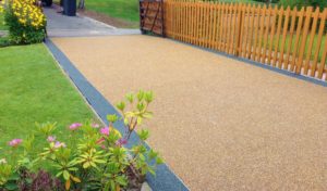resin driveway banner image